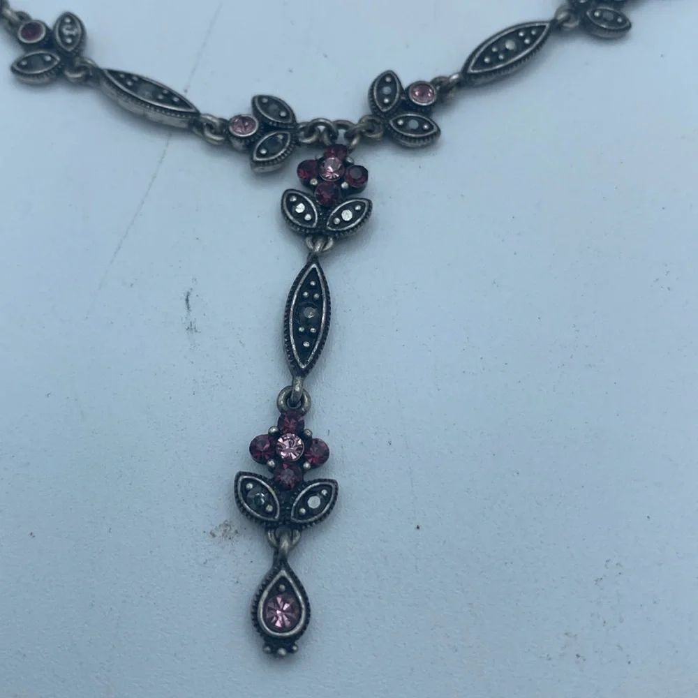 VTG Silverplate purple amethyst color crystal Y drop necklace 11”